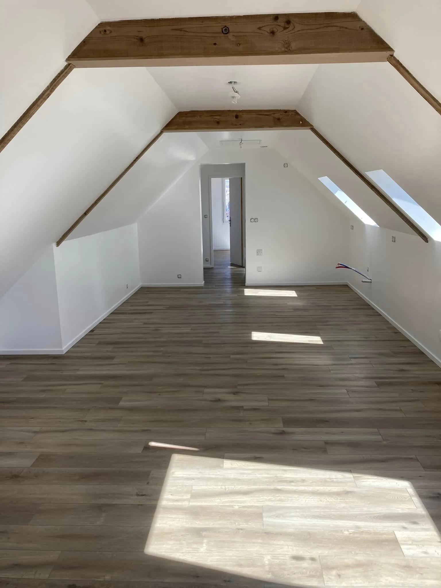 Réalisation Armor Parquet : parquet chêne dans une pièce à vivre
