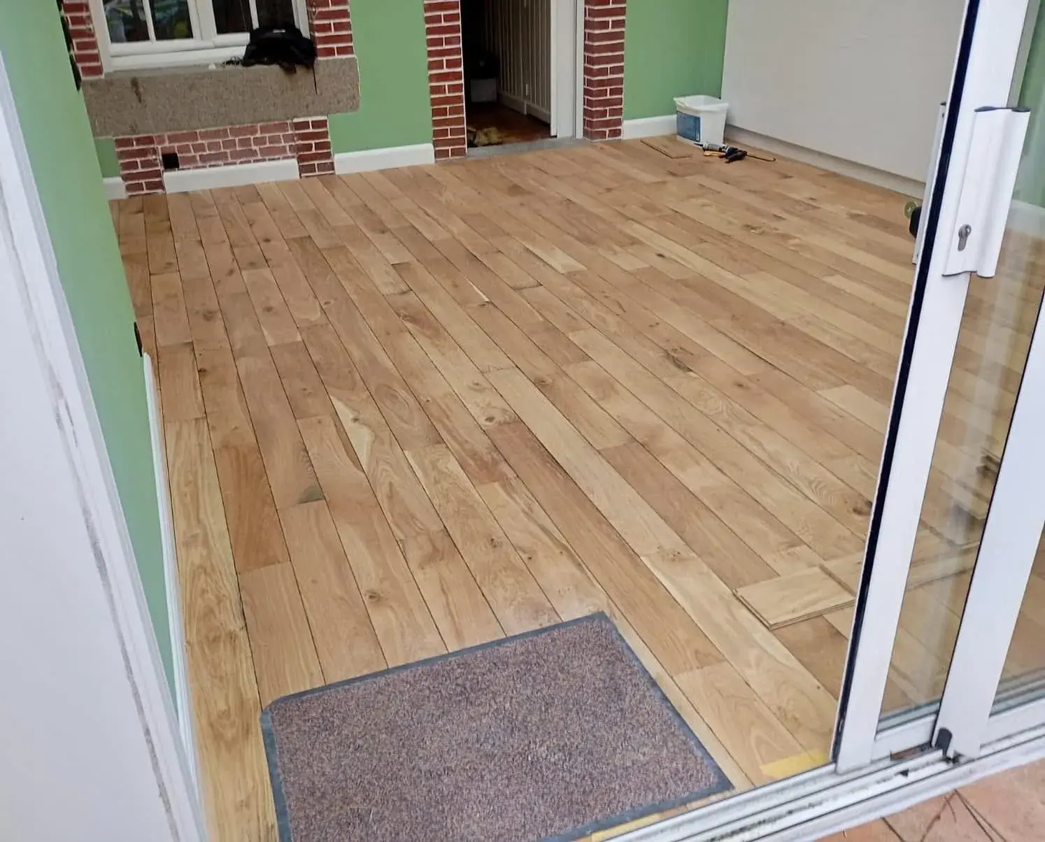 Parquet massif en chêne Chêne de l'Est posé à Saint-Brieuc