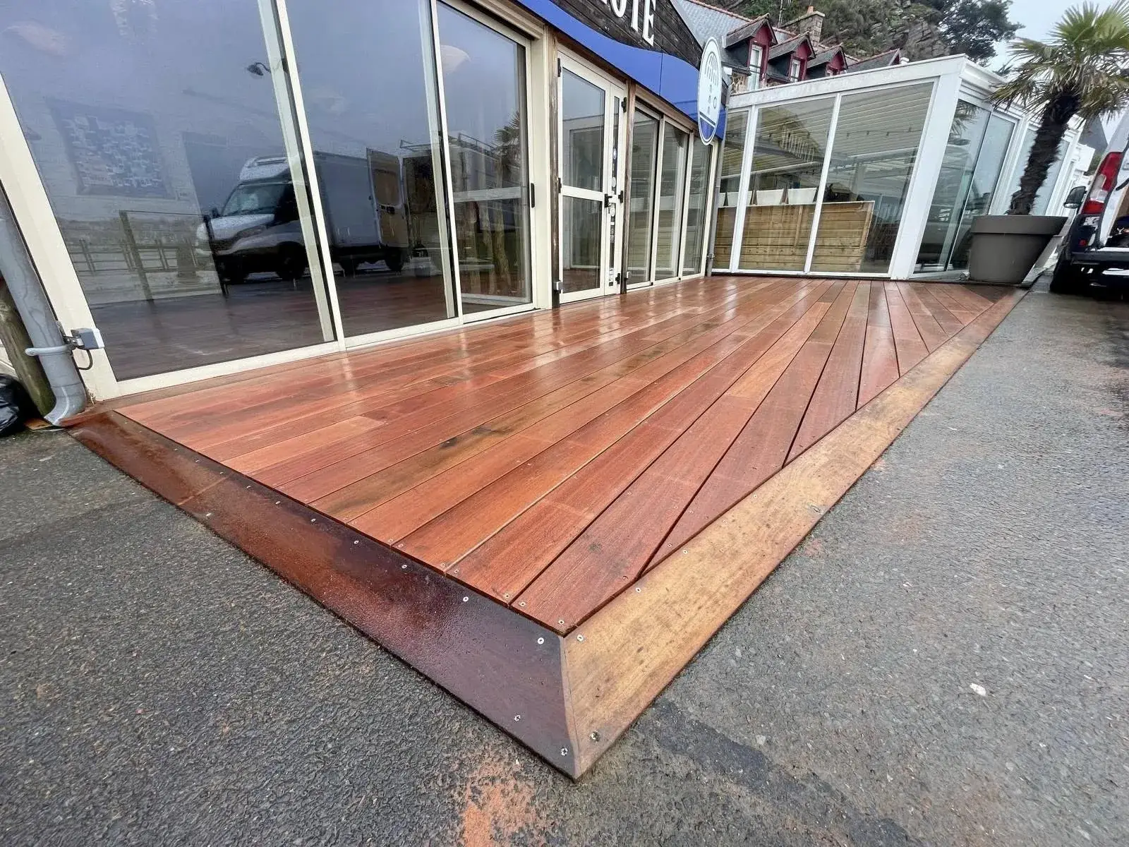 Réalisation Armor Parquet : parquet chêne dans un séjour