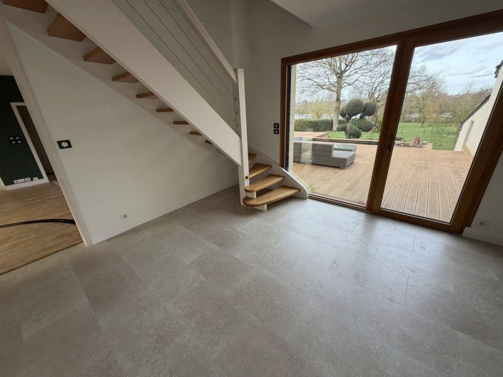 parquet stratifie quickstep pierre calcaire07 parquet stratifie quickstep pierre calcaire07