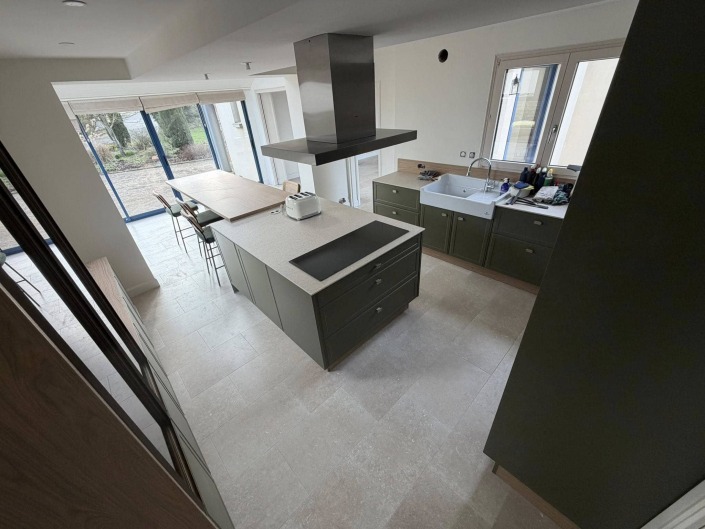 parquet stratifie quickstep pierre calcaire16 parquet stratifie quickstep pierre calcaire16