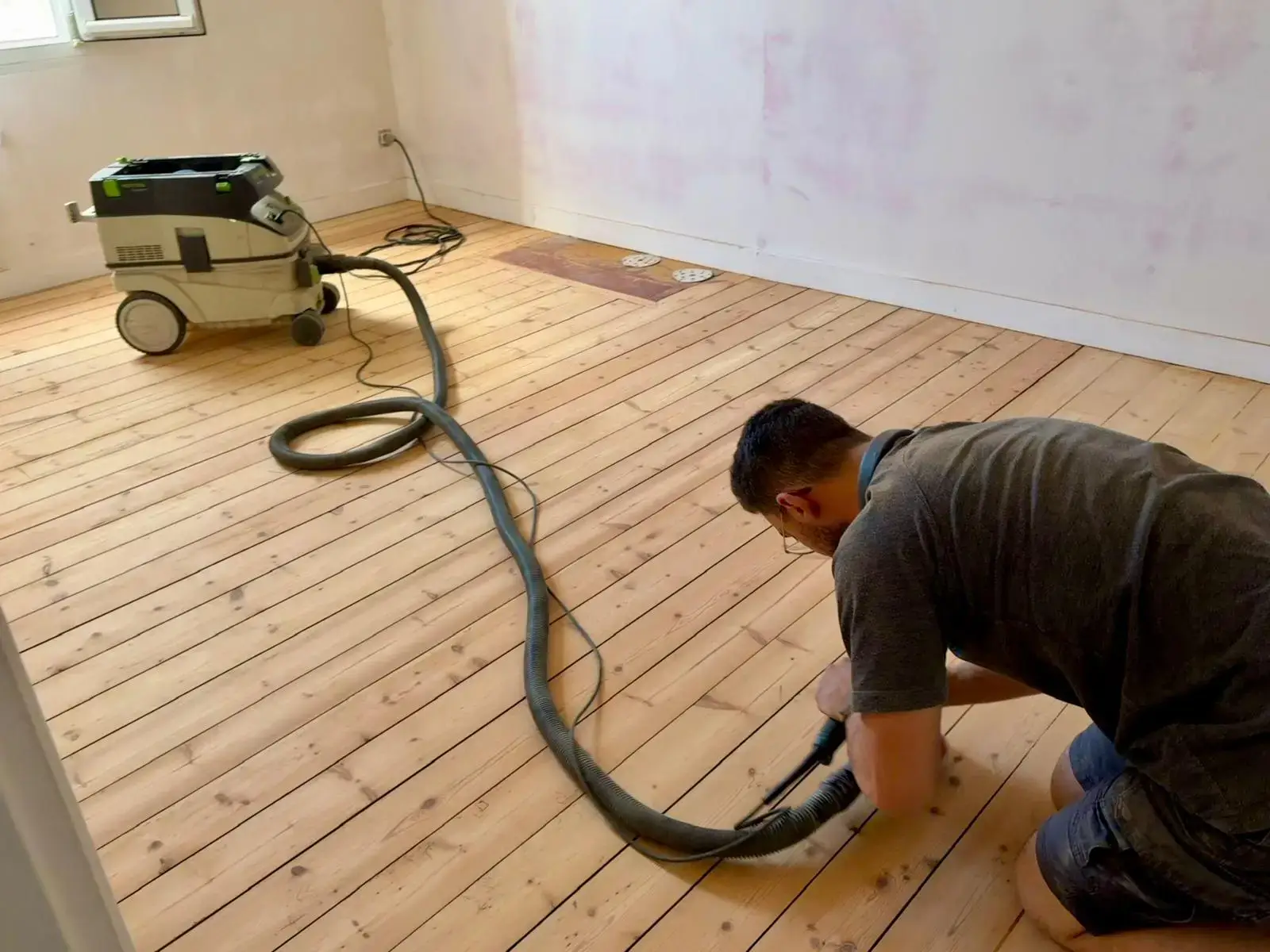 Réalisation Armor Parquet : pose de parquet dans un intérieur rénové